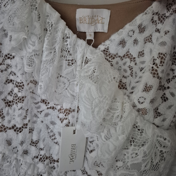 JLUXLABEL Ivory Feeling Of Forever Lace Ruffle Dress Bridal Wedding - Picture 9 of 10